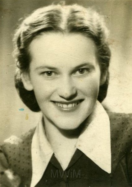 KKE 4623.jpg - Fot. Portret. Maria Jarzynowska (z domu X) – żona Henryk Jarzynowskiego, Kraków, lata 50-te XX wieku.